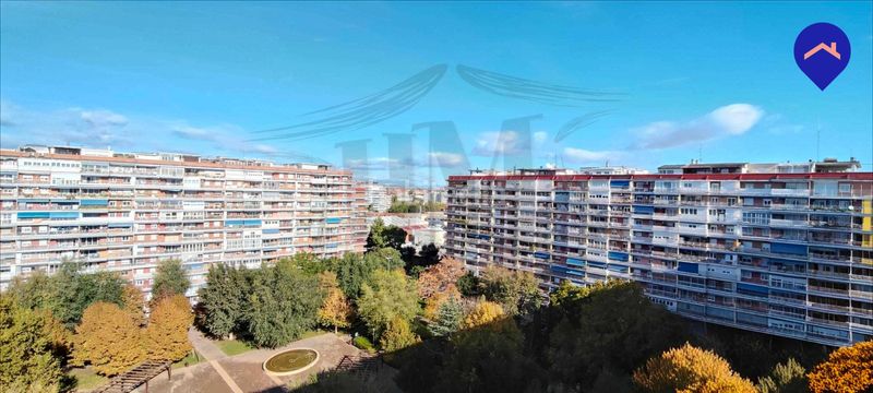 Foto c569dbe9-e36b-4427-a008-ad86a30b3d6c. Àtic amb calefacció aparcament a Parque Cataluña Torrejón de Ardoz