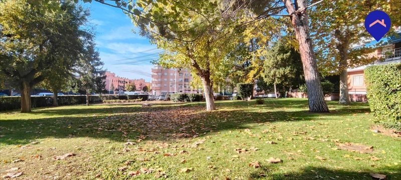 Foto ca50a2dd-811b-4ad6-bf0c-5eafdb54d689. Àtic amb calefacció aparcament a Parque Cataluña Torrejón de Ardoz