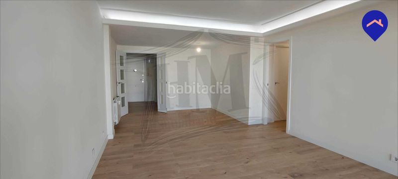 Foto 898d16fc-4979-4678-aa02-ec273cb070a3. Àtic amb calefacció aparcament a Parque Cataluña Torrejón de Ardoz