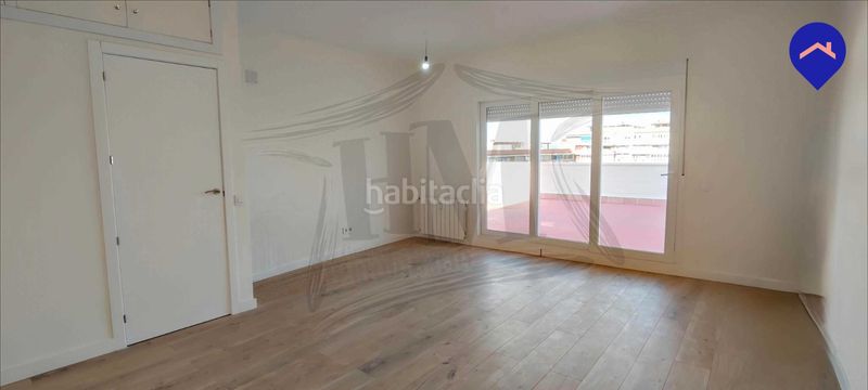 Foto 8caf20eb-367e-4d03-8766-356066f8be42. Àtic amb calefacció aparcament a Parque Cataluña Torrejón de Ardoz