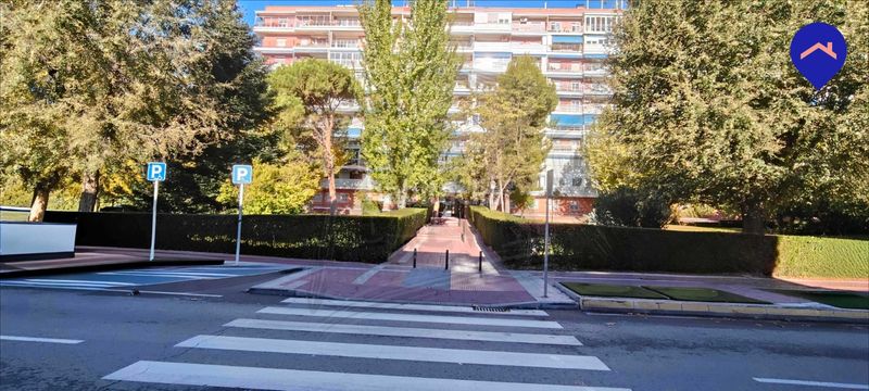 Foto cbb09cfb-9a78-4353-bf15-a42086697546. Àtic amb calefacció aparcament a Parque Cataluña Torrejón de Ardoz