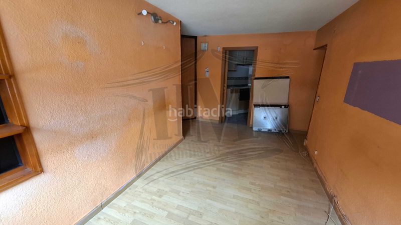 Foto aee1b8cb-a7cf-415b-8dc6-48c5276e872b. Pis a avenida de Hellín 9 a Hellín Madrid