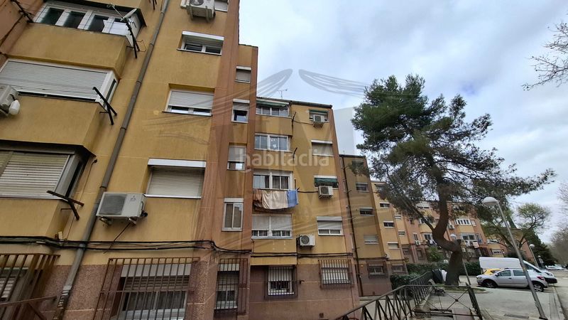 Foto c5e5b0e3-74b6-4e0f-abf5-b3810d7f27c4. Pis a avenida de Hellín 9 a Hellín Madrid