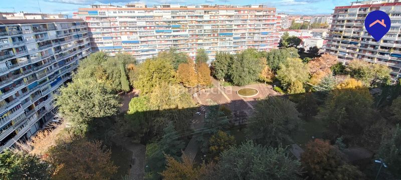 Foto 34e47a1b-13d7-4f23-8d96-576e9b1cb3d2. Àtic amb calefacció a Parque Cataluña Torrejón de Ardoz
