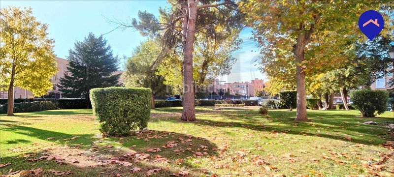 Foto e69a4951-a5b5-4b3b-9276-54f7fa2630e0. Àtic amb calefacció a Parque Cataluña Torrejón de Ardoz