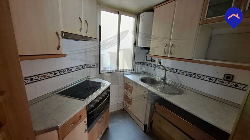 Foto b3fc5746-cd09-45ba-bd19-d773e3d0a45f. Pis amb calefacció a Hellín Madrid