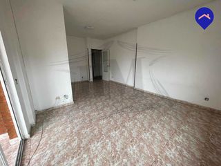 Pis  Calle campotéjar. 100% financiación!!! sin entrada!!! sin comisiones!!!