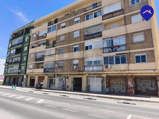 Flat  Avinguda de la constitució 330. ¡tú propiedad por menos de un alquiler!