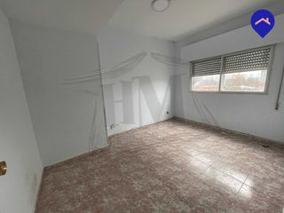 Pis  Calle campotéjar. 100% financiación!!! sin entrada!!! sin comisiones!!!
