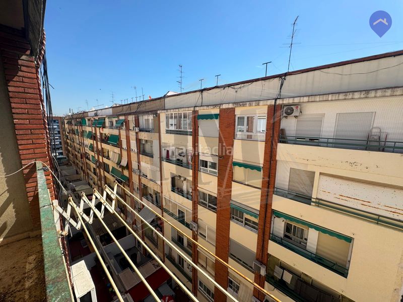 Foto d51af785-1292-4897-badb-fcb19cab0ee2. Pis a avinguda de les tres creus 103 a Vara de Quart Valencia