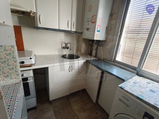 Etagenwohnung  Calle de villajoyosa 83. 100% financiación! sin entrada! sin comisiones! sin avales!!!