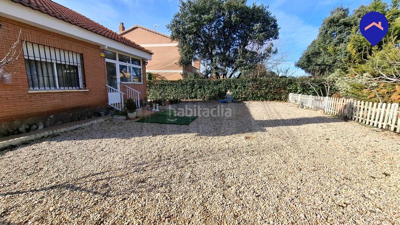 Foto fa46e393-7b69-46d9-be8a-2020a986230c. Xalet amb aparcament a Pioz
