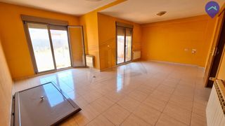 Xalet  Calle río narcea 34. Tú propiedad por menos de un alquiler! 100% financiación!!!