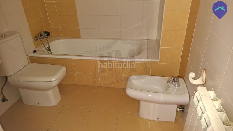 Foto 0ba68f96-433c-4da0-8fa1-3ea9a75e4b9d. Chalet in calle río narcea 34 in Ventas de Retamosa (Las)