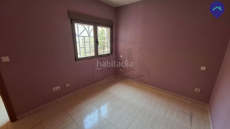 Foto 5f58f6da-20b8-498b-8630-e5a331f440e4. Chalet in calle río narcea 34 in Ventas de Retamosa (Las)