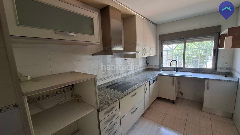 Foto 5feea9b9-b934-4b92-a5f9-35a11f2e62c0. Chalet in calle río narcea 34 in Ventas de Retamosa (Las)