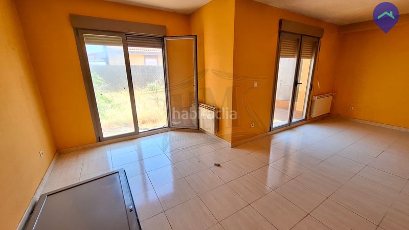 Foto a691143d-41f3-46f7-a8c8-a3f51569001a. Chalet in calle río narcea 34 in Ventas de Retamosa (Las)