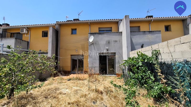 Foto b3add2c5-139c-439e-b9e5-dc4a647fc4d8. Chalet in calle río narcea 34 in Ventas de Retamosa (Las)