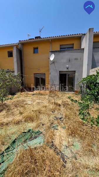 Foto f6c06739-5d2e-45ac-be8a-29085f20ec12. Chalet in calle río narcea 34 in Ventas de Retamosa (Las)