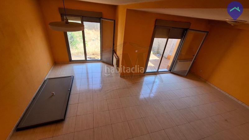 Foto fa2260b4-217a-4171-8f11-3bebedf8fc54. Chalet in calle río narcea 34 in Ventas de Retamosa (Las)