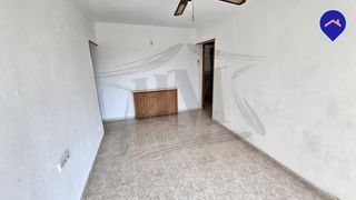 Flat  Calle de san dacio 30. Tú propiedad por menos de un alquiler! compra tú piso y olvidate