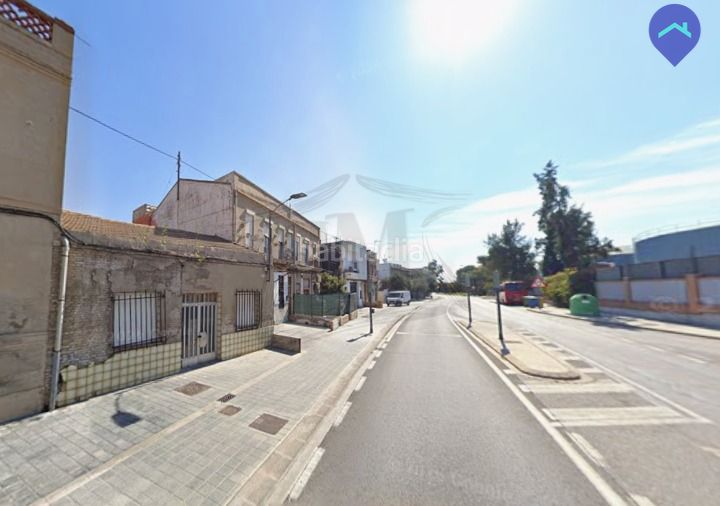 Foto b8339b50-010c-4627-8c59-00012dc9655e. Pis a carrera del riu 237 a La Punta Valencia