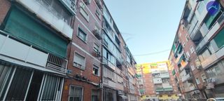 Pis  Calle la rábida 2. ¡tu propiedad por menos de un alquiler!