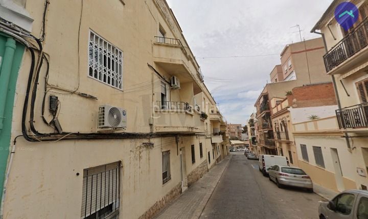 Foto ae84bee3-8f22-4e83-9b9b-80550f2c2704. Etagenwohnung in carrer pintor pinazo 32 in Ayuntamiento - El Salvador Godella