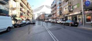 Flat in Calle de la Laguna 50