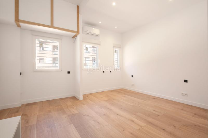 Foto fda7202f-65fc-4deb-8453-5f96af706705. Appartamento in calle del lago calafate 14 in Portazgo Madrid