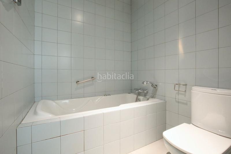 Foto a5d210a3-62f4-4c7b-9eb9-c46705d8d951. Affitto duplex in calle del espíritu santo 12 in Universidad-Malasaña Madrid