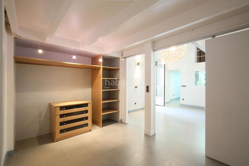 Foto 0d45af63-df0f-4da8-9c71-7f4f9412d872. Location duplex dans calle del espíritu santo 12 dans Madrid