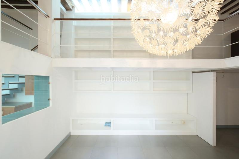 Foto 20db36f1-d9f3-4afa-906d-7ea2f90cc693. Location duplex dans calle del espíritu santo 12 dans Madrid