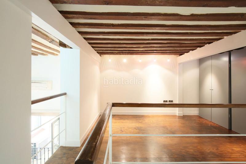 Foto 54ef1c55-29f1-4c89-964c-125ca8c21f54. Miete zweistöckige wohnung in calle del espíritu santo 12 in Madrid