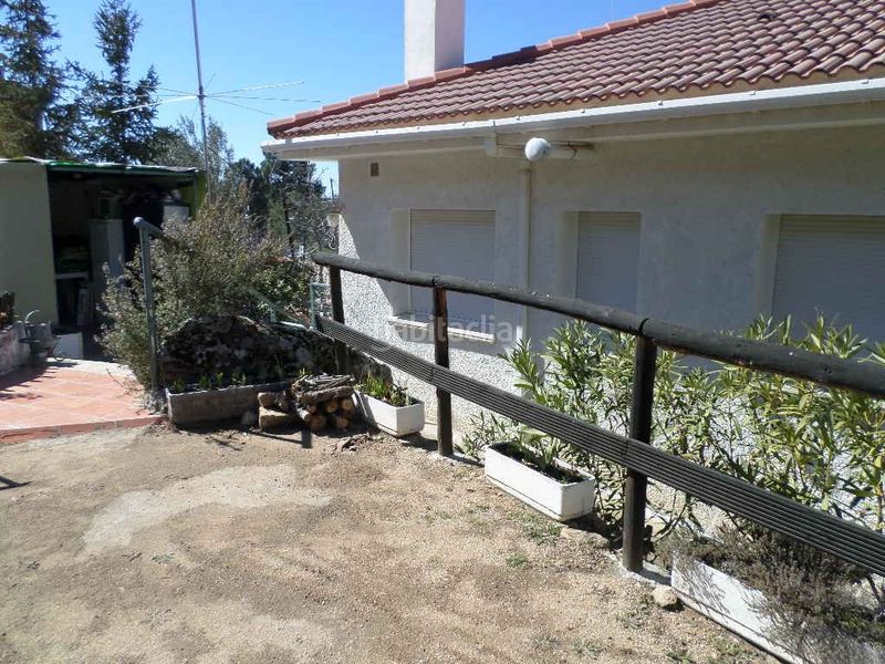 Foto 55a97152-fa81-4ded-ad6f-0d36861a4674. Casa a Robledo de Chavela