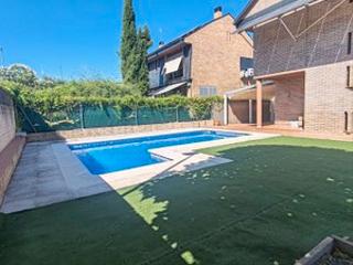 Chalet  Calle acebo. Espectacular chalet independiente en la marazuela