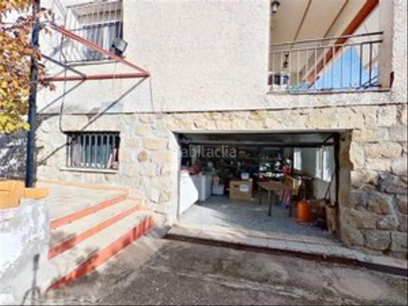 Foto 27ca18af-1bfb-4d8c-9697-fc2d627a53b3. Xalet amb xemeneia calefacció aparcament piscina a Valdemorillo