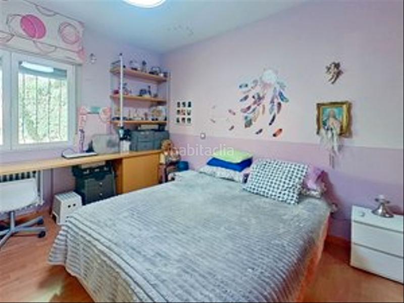 Foto a596083b-af05-4dae-9d6a-6d9b6d5d1cfa. Xalet amb xemeneia calefacció aparcament piscina a Valdemorillo