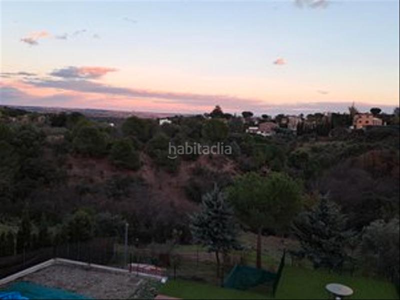 Foto f9eafb69-69d7-4af8-9a55-53aa4ae85ced. Xalet amb xemeneia calefacció aparcament piscina a Valdemorillo