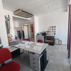 Affitto Ufficio in Casco Antiguo. Oficina en alquiler en el casco histórico de majadahonda al lado