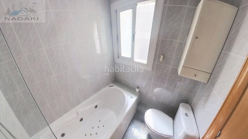 Foto b4bdb677-358b-4baf-a4fa-8b7d8bc6d4b1. Pis amb calefacció a Eixample Sabadell