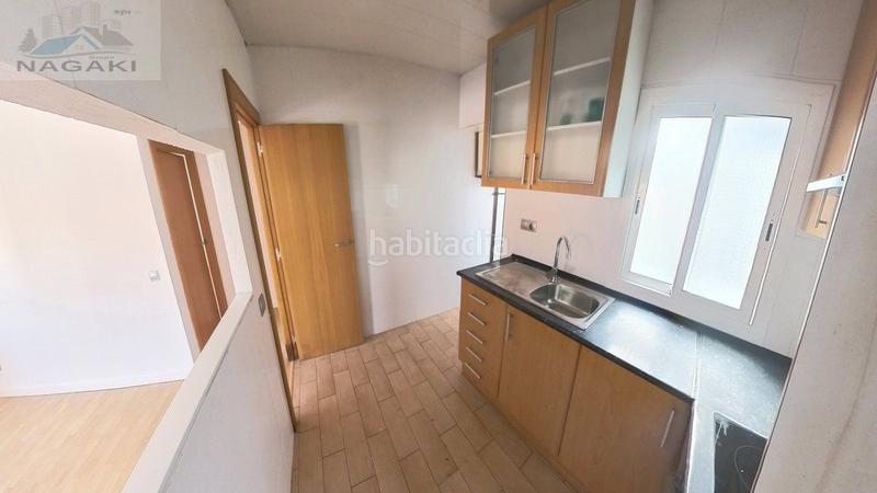 Foto c1657d8a-4a25-4ade-b816-2efce9231e00. Pis amb calefacció a Eixample Sabadell