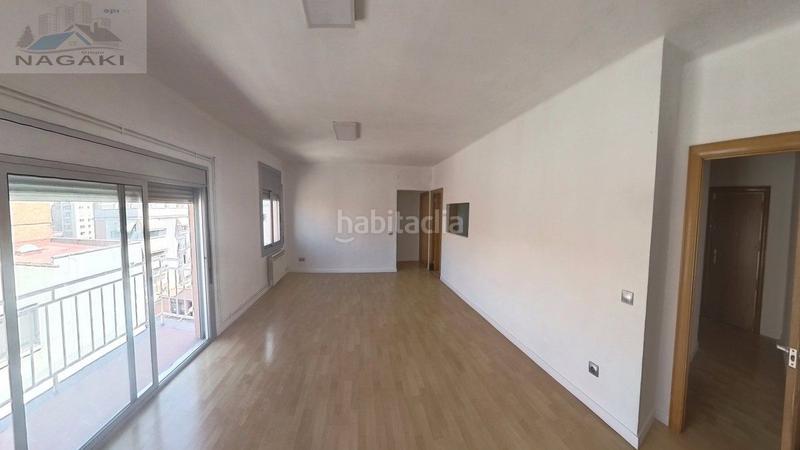 Foto eae62306-a5b0-43d4-b21d-eebd11337dc8. Pis amb calefacció a Eixample Sabadell