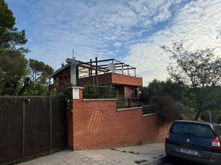 Casa a Avinguda villadelprat 124. Casa en venta en golf, 4 dormitorios.