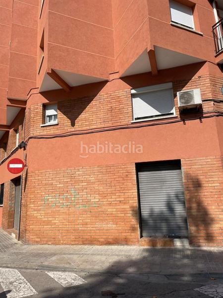 Foto 6a28f602-5eee-463e-832f-e59e6f460c3d. Local commercial dans josep armengol 51 dans Barri Antic Barberà del Vallès