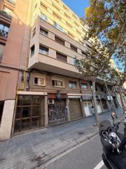 Local Comercial a Valencia 583. Local en venta en sant martí  el clot    camp de l arpa, 4 dormi