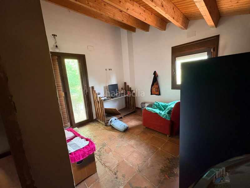 Foto b094fbc9-1236-4ea8-8bf3-55d4e253d76c. Casa amb calefacció a Gelida