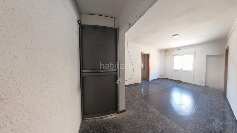 Foto 0cf28d5f-b680-41df-8296-0462b332b3d6. Casa a Poble Nou Sabadell