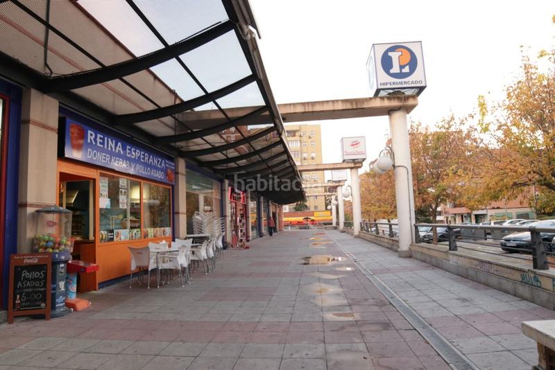 Foto 6ddaed66-38b0-4336-8051-a1a37573bdc5. Local comercial ^**^tambien en alquiler con opcion a compra^^^** ^^^**magnífico local de 185 m2 actualmente dividido en dos locales en el centro c en Fuenlabrada