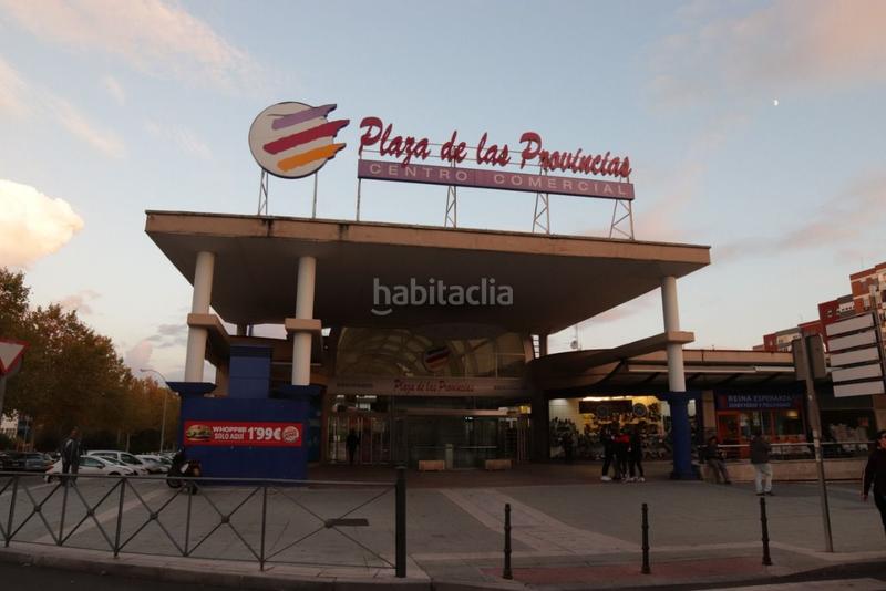 Foto d00336a9-e128-48c3-8f3e-031bcc35a1b7. Local comercial ^**^tambien en alquiler con opcion a compra^^^** ^^^**magnífico local de 185 m2 actualmente dividido en dos locales en el centro c en Fuenlabrada